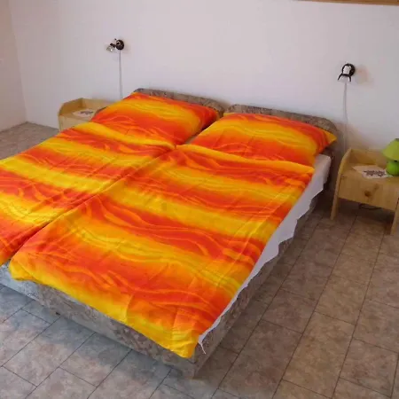 4 Apartament Gyenesdiás