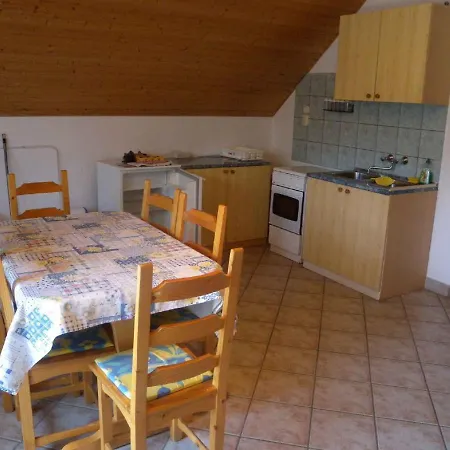 4 根尼斯迪亚斯