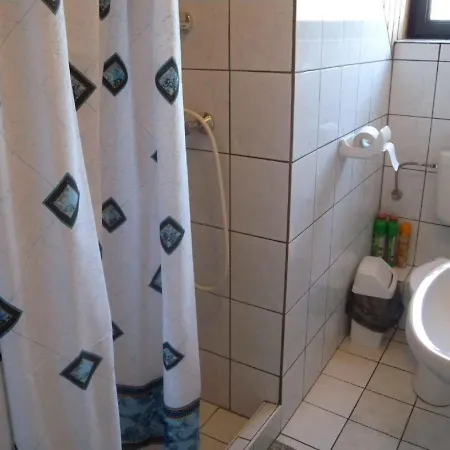 4 * Gyenesdiás